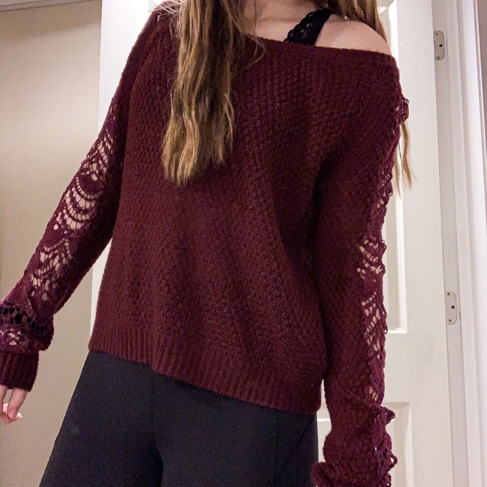 🌻Delia’s Sweater